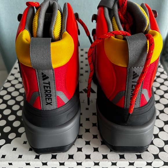 Adidas by Stella McCartney Terrex hiking boots - Picture 2 of 10